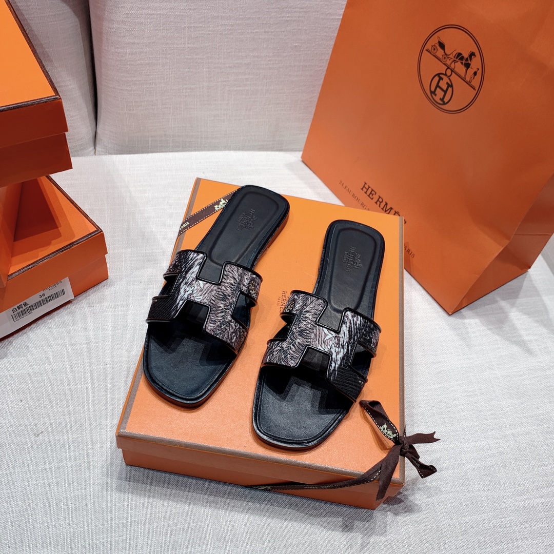 Hermès Oran Sandal Certified Xuotex