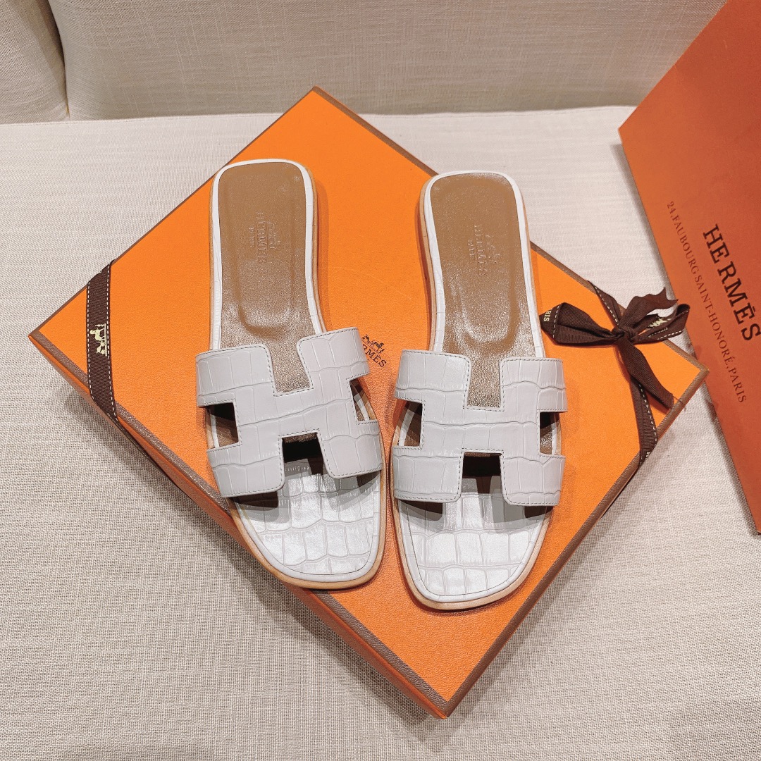 Hermès Oran Sandal Certified Xuotex