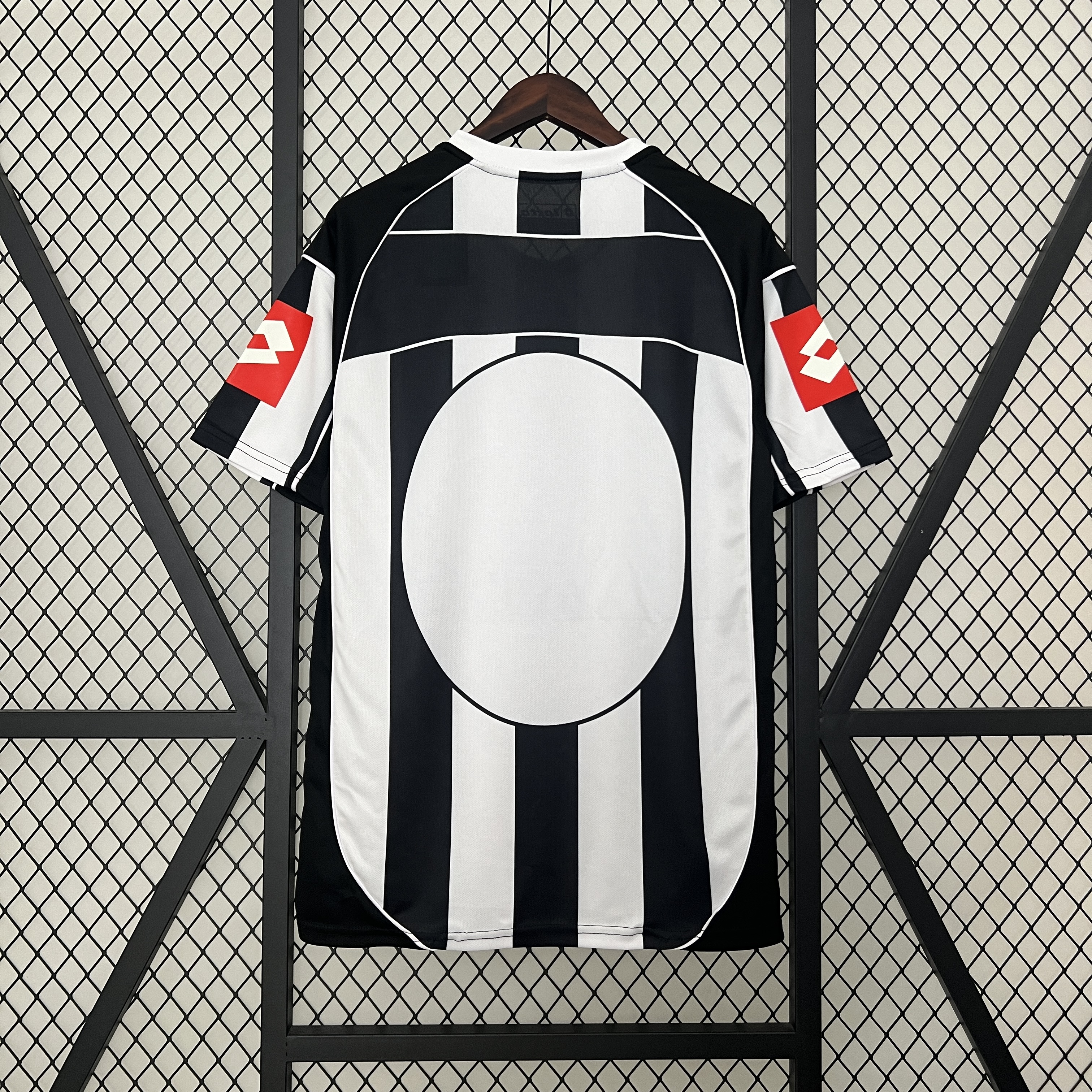 Retro Juventus 2002-03 European Home Jersey-CKK-1