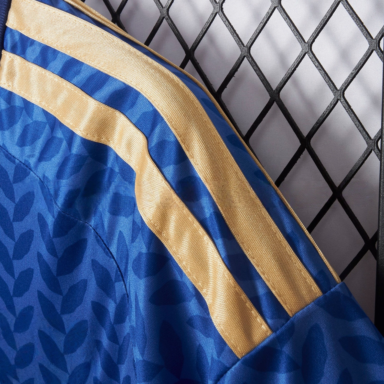 Italy national team jersey side view