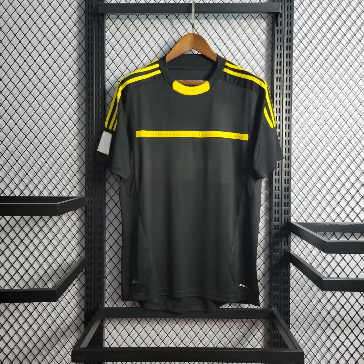 Retro Real Madrid 11-12 Black Goalkeeper Jersey-CKK-1