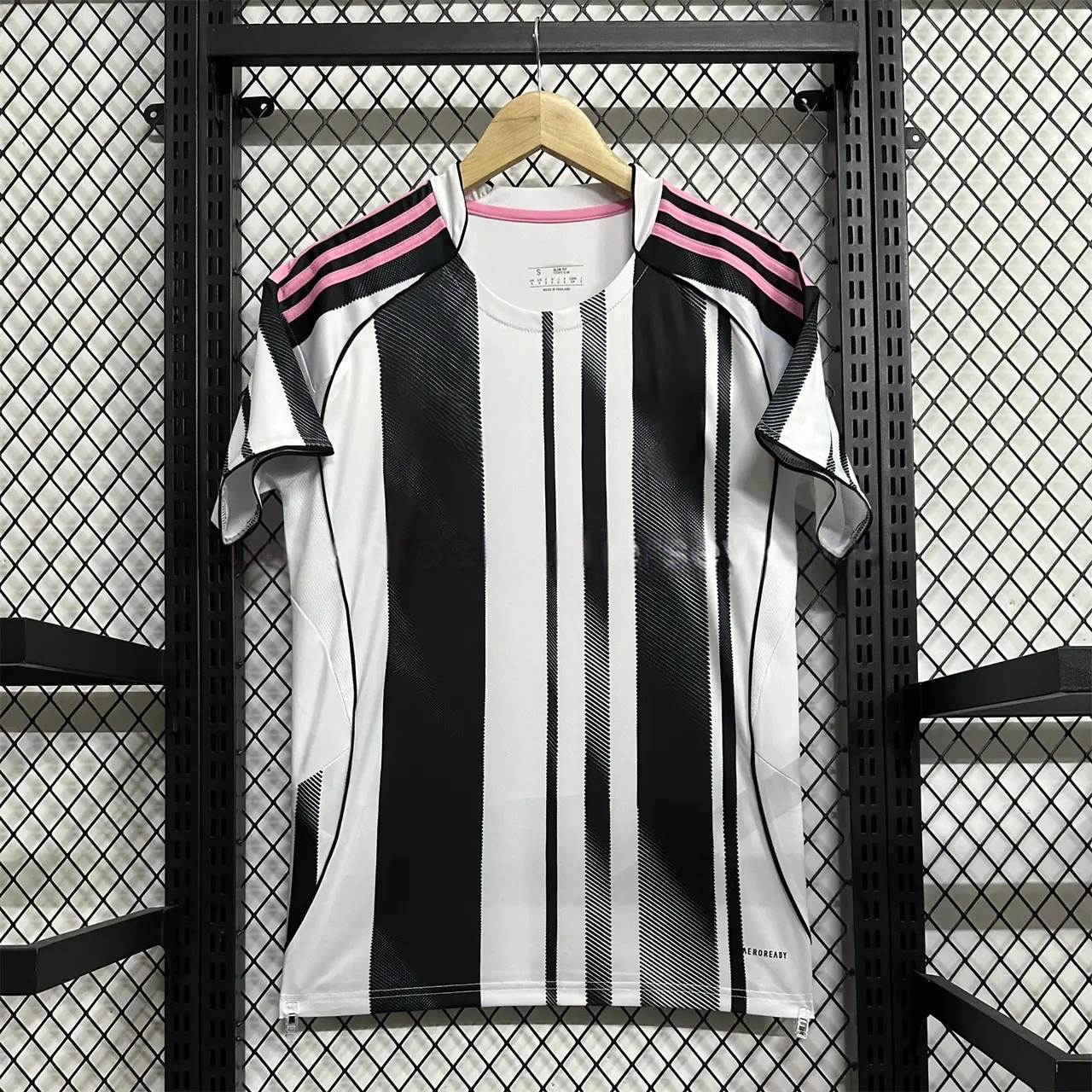 Juventus 25-26 Home Unsponsored Jersey - Fans Version-CKK-1