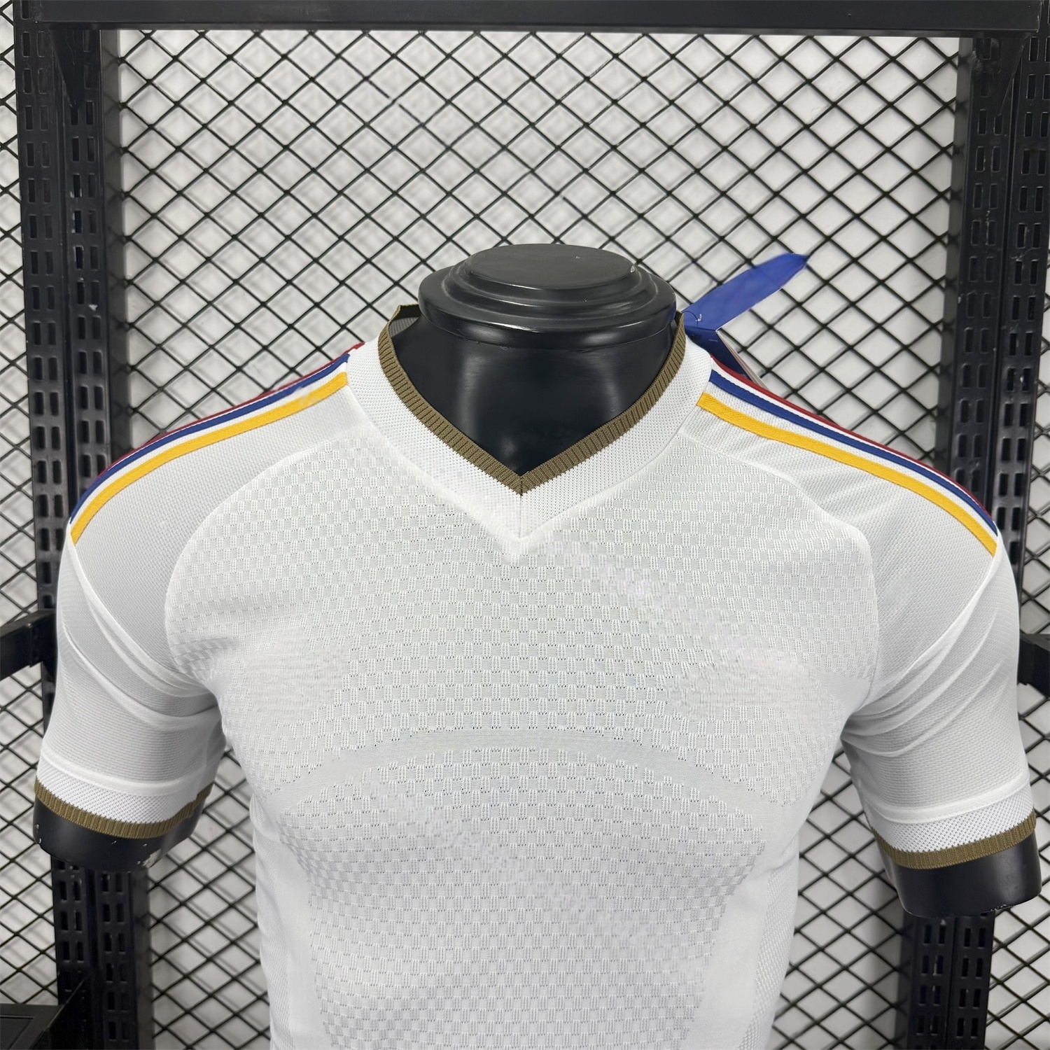 Venezuela soccer jersey breathable fabric detail