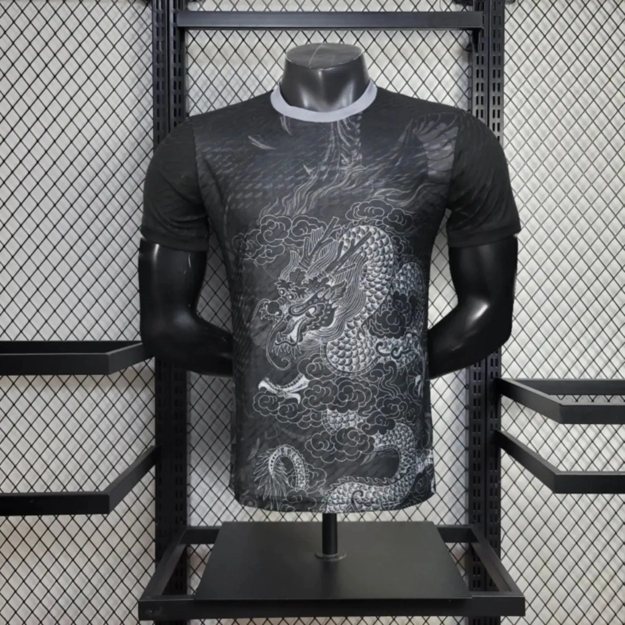 Real Madrid 25-26 Grey Chinese Loong and Auspicious Clouds Line Drawing Black Jersey - Player Version-CKK-1