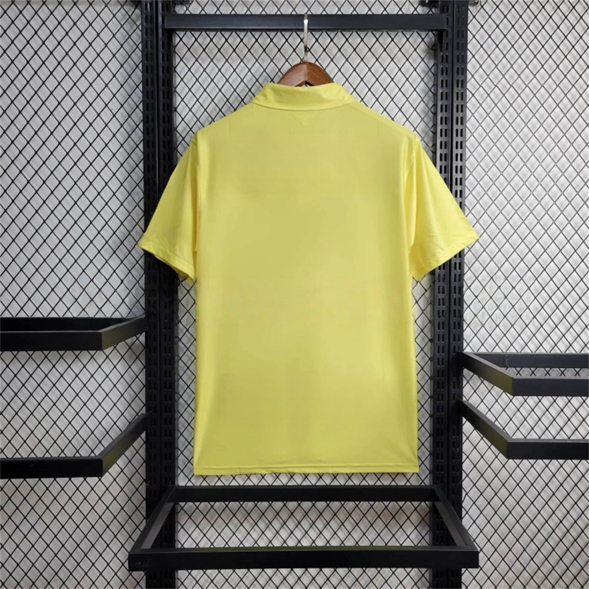 Retro Club América 2014-15 Home Jersey Front View