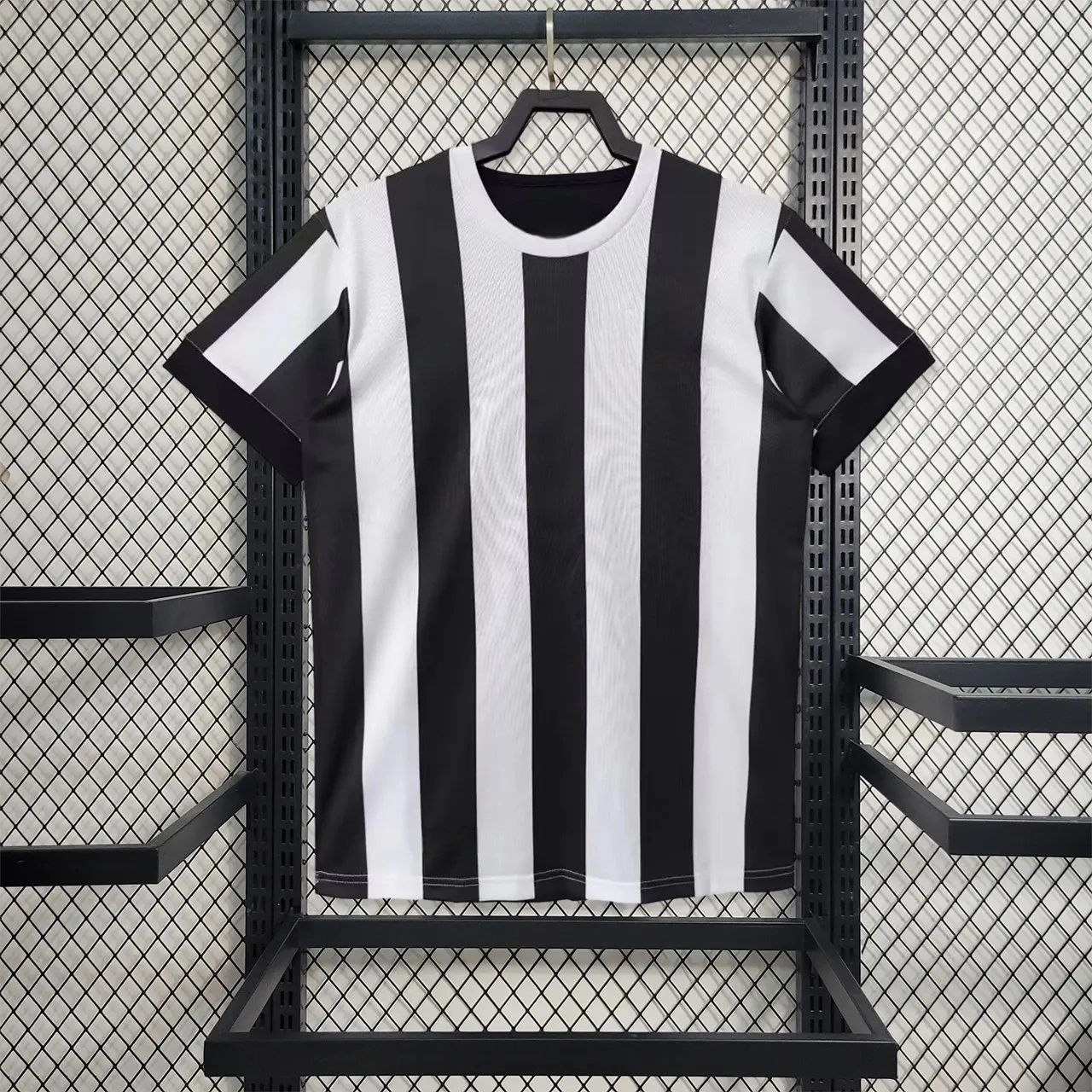 Retro Juventus 2017-18 120th Anniversary Special Edition Jersey-CKK-1