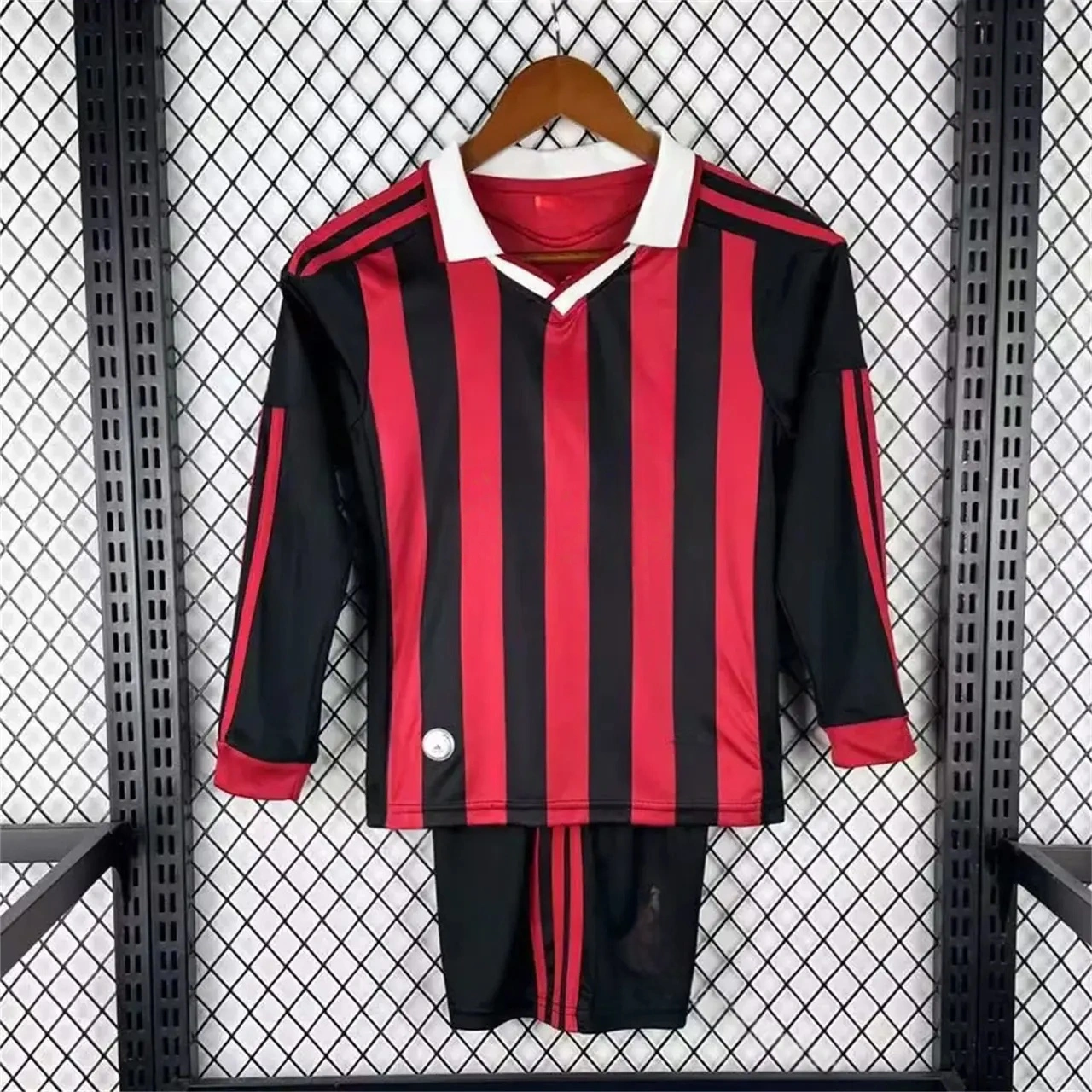 Retro AC Milan 2009-10 Home Red Long Sleeves Kids Kit-CKK-1