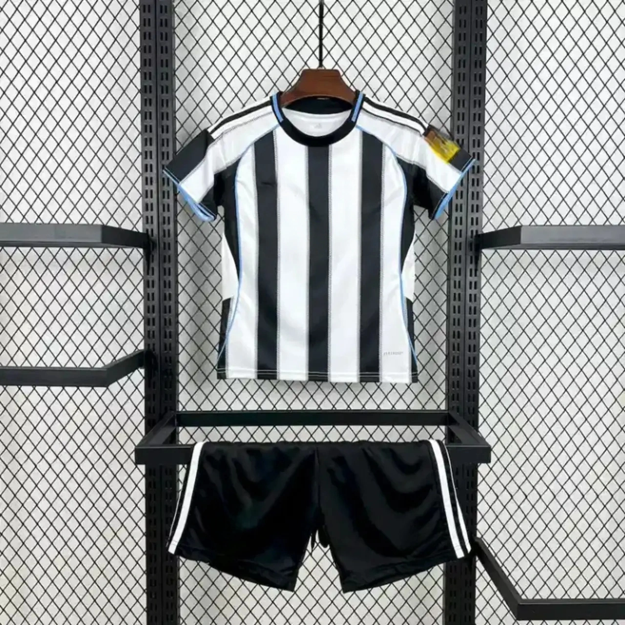 Newcastle United 25-26 Home Men's Adult Jersey Set - Fans Version-CKK-1