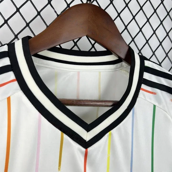 Women's Japan 2026 Away Jersey   Fans Version
