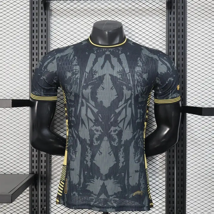 Portugal 2026 COMMA Black CR7 Special Jersey   Player Version