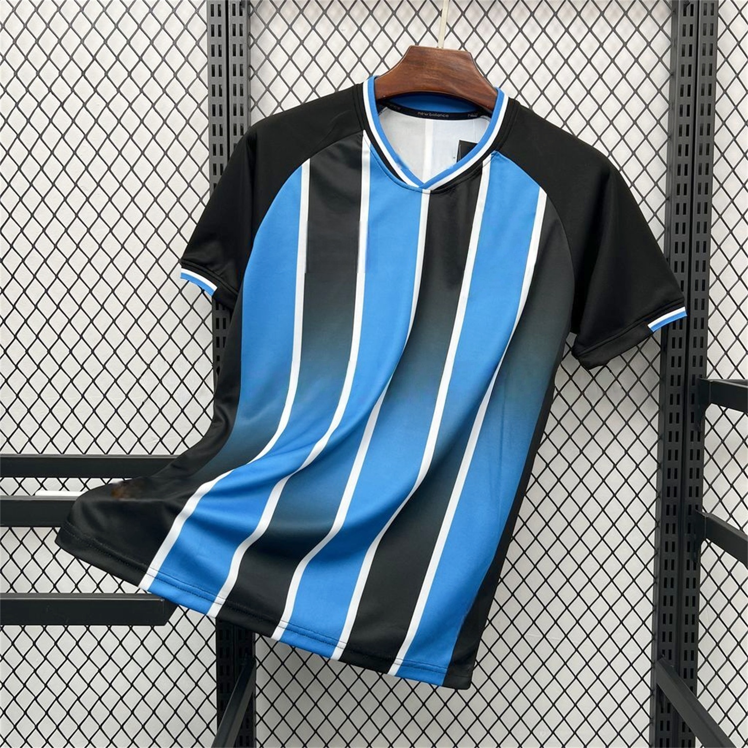 Grêmio 26-27 Home Unsponsored Jersey Front View