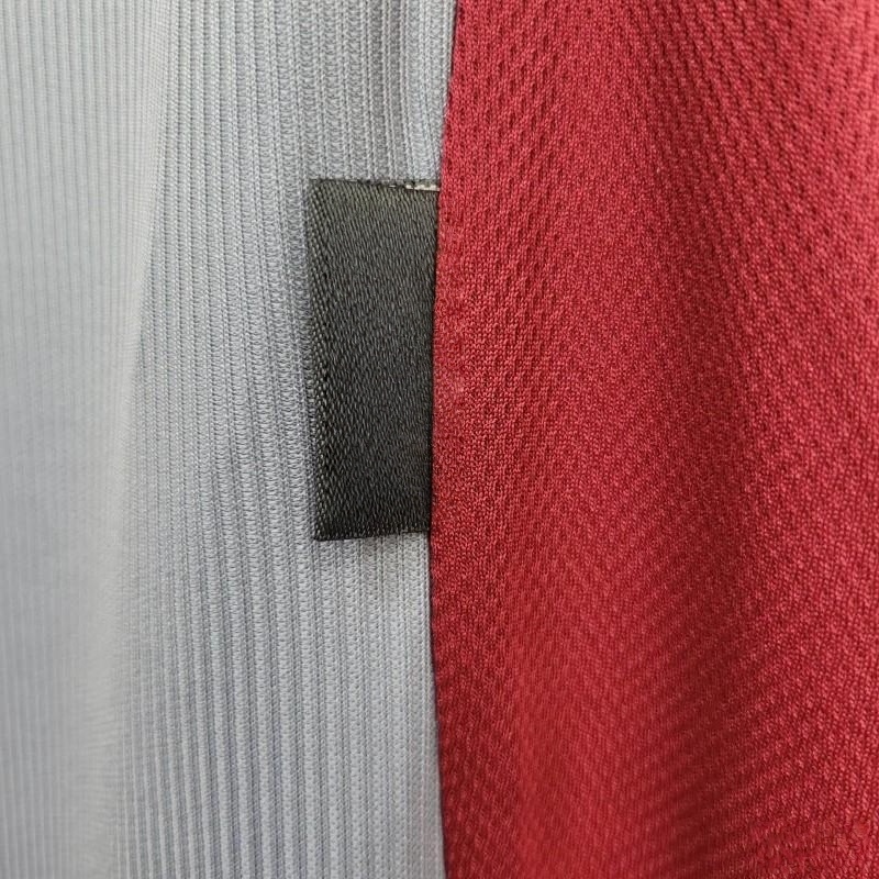 Retro Bayern Munich Jersey Sleeve Detail