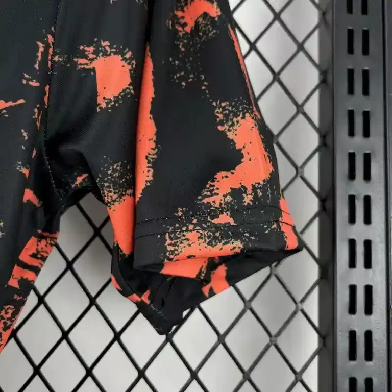 Newcastle United 25-26 Orange Red Graffiti Black Pre-Match Training Jersey - Fans Version-CKK-1