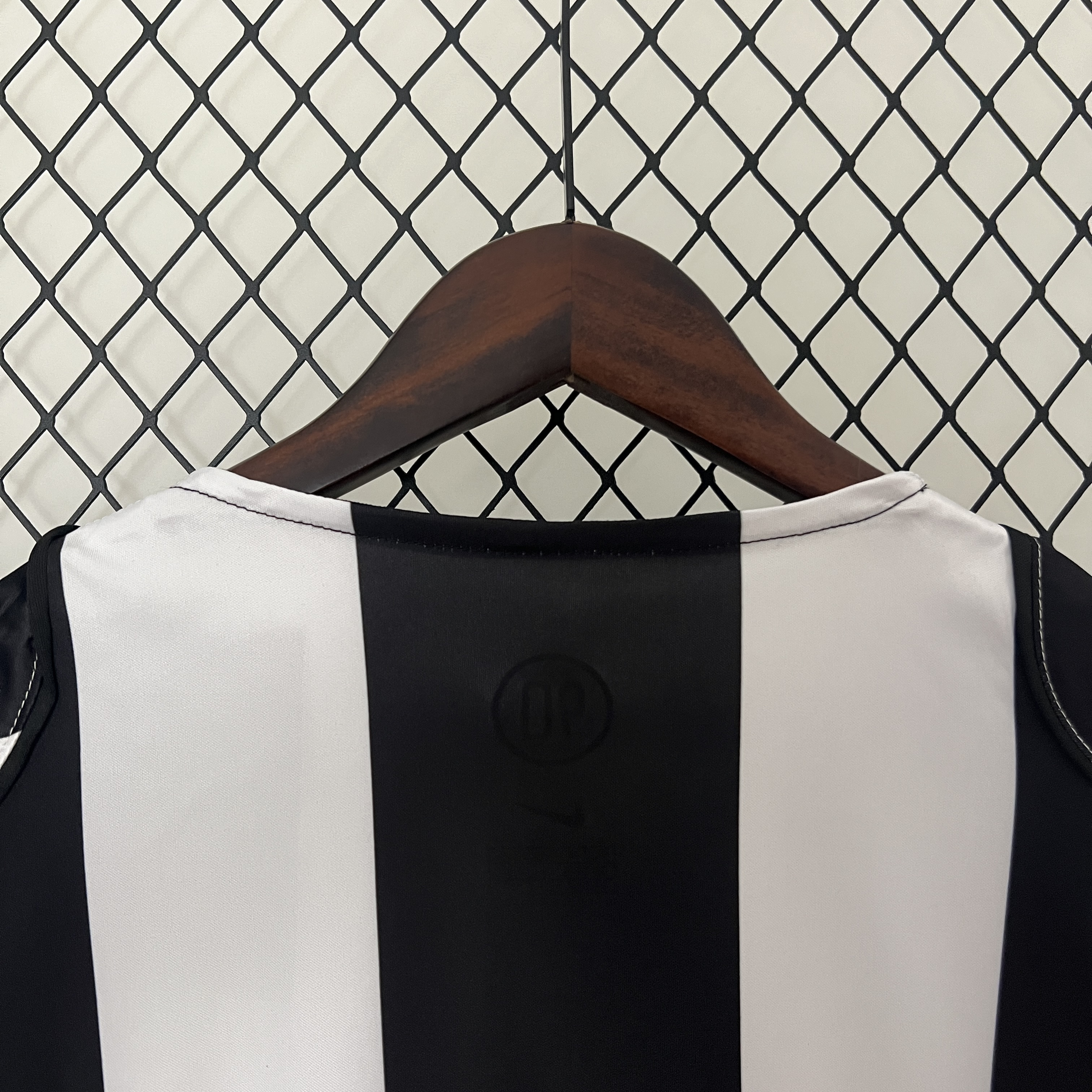 Retro Juventus 2004-05 Home Stadium Jersey-CKK-1