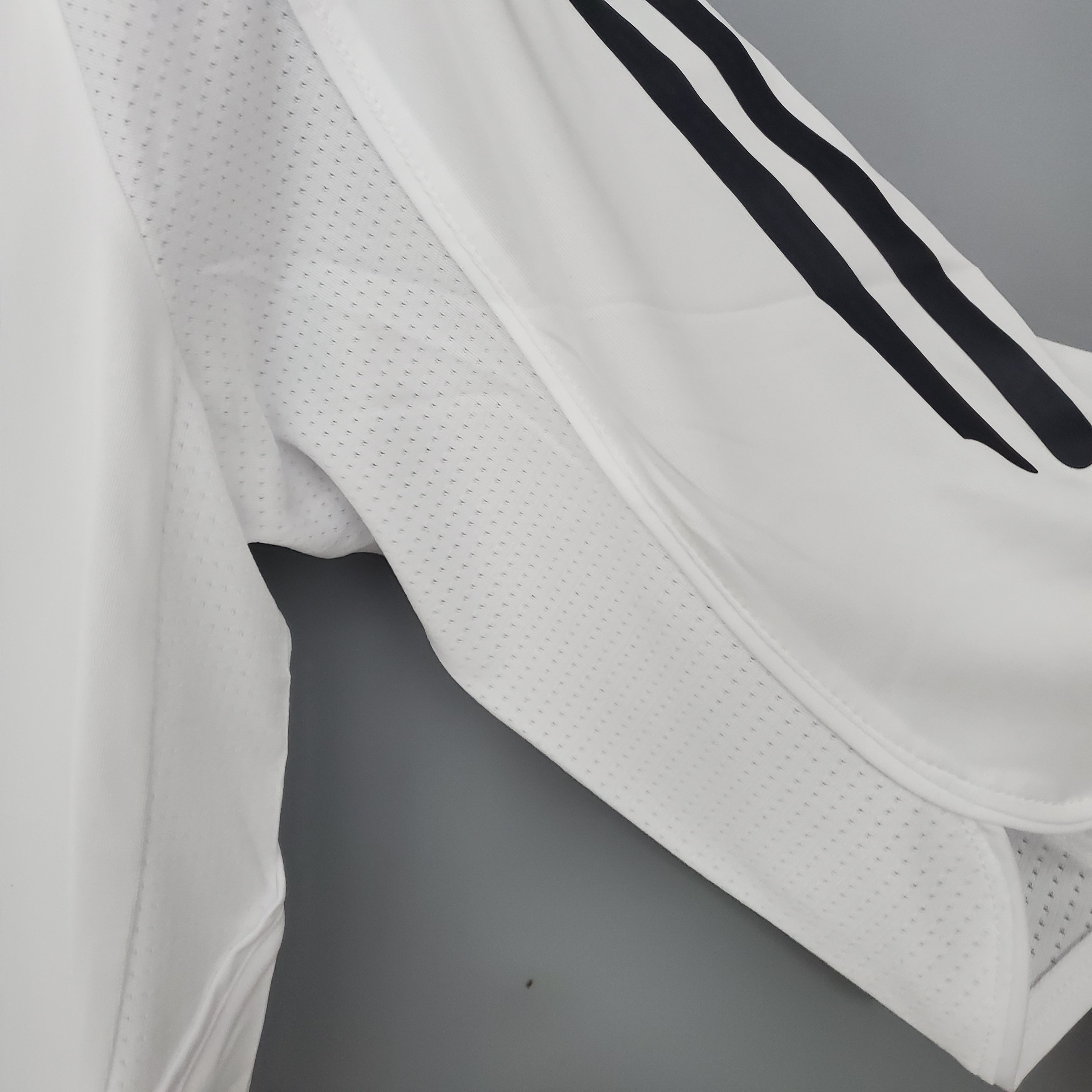 Retro Real Madrid 05-06 Home Stadium Jersey-CKK-1
