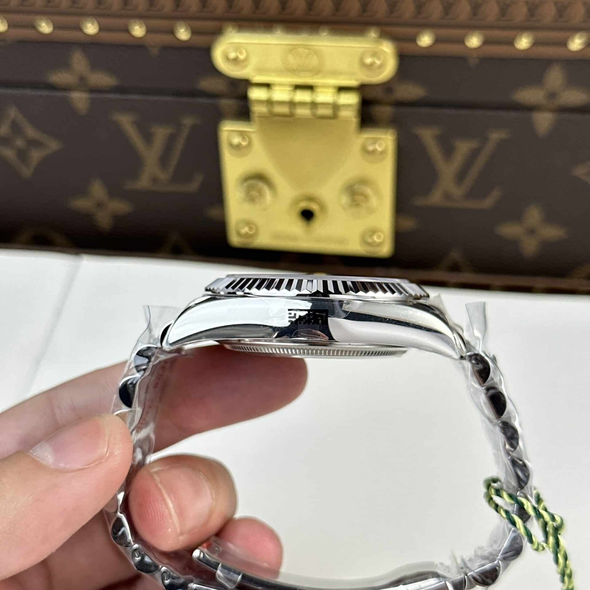 GYL Rolex Sky-Dweller 326934 Green Mint Dial Jubilee Bracelet Best Replica 42mm-GYL-GaiYalun
