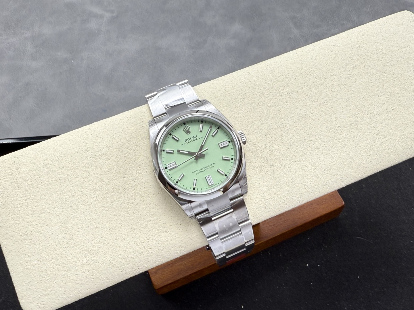 GYL Rolex Oyster Perpetual 134300-0006 Pistachio Green Dial Best Replica VSF 41mm-GYL-GaiYalun