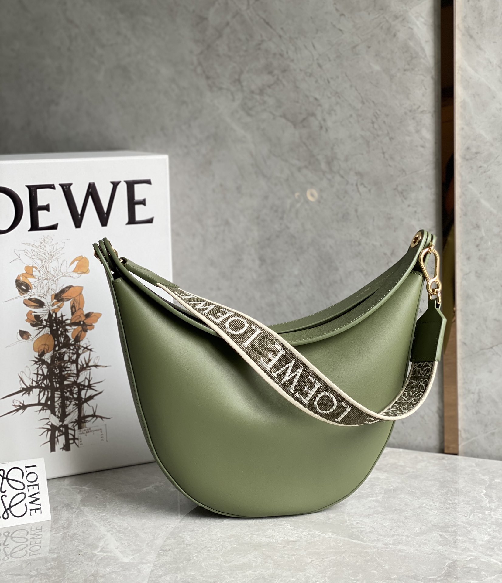 LOEWE罗意威