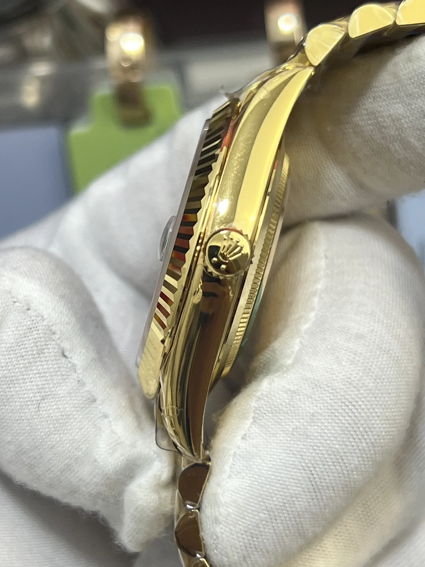 GYL Rolex Day-Date 40 Yellow Gold Green Roman Dial (228238) V2 11 Super Clone – DD3255 Movement-GYL-GaiYalun