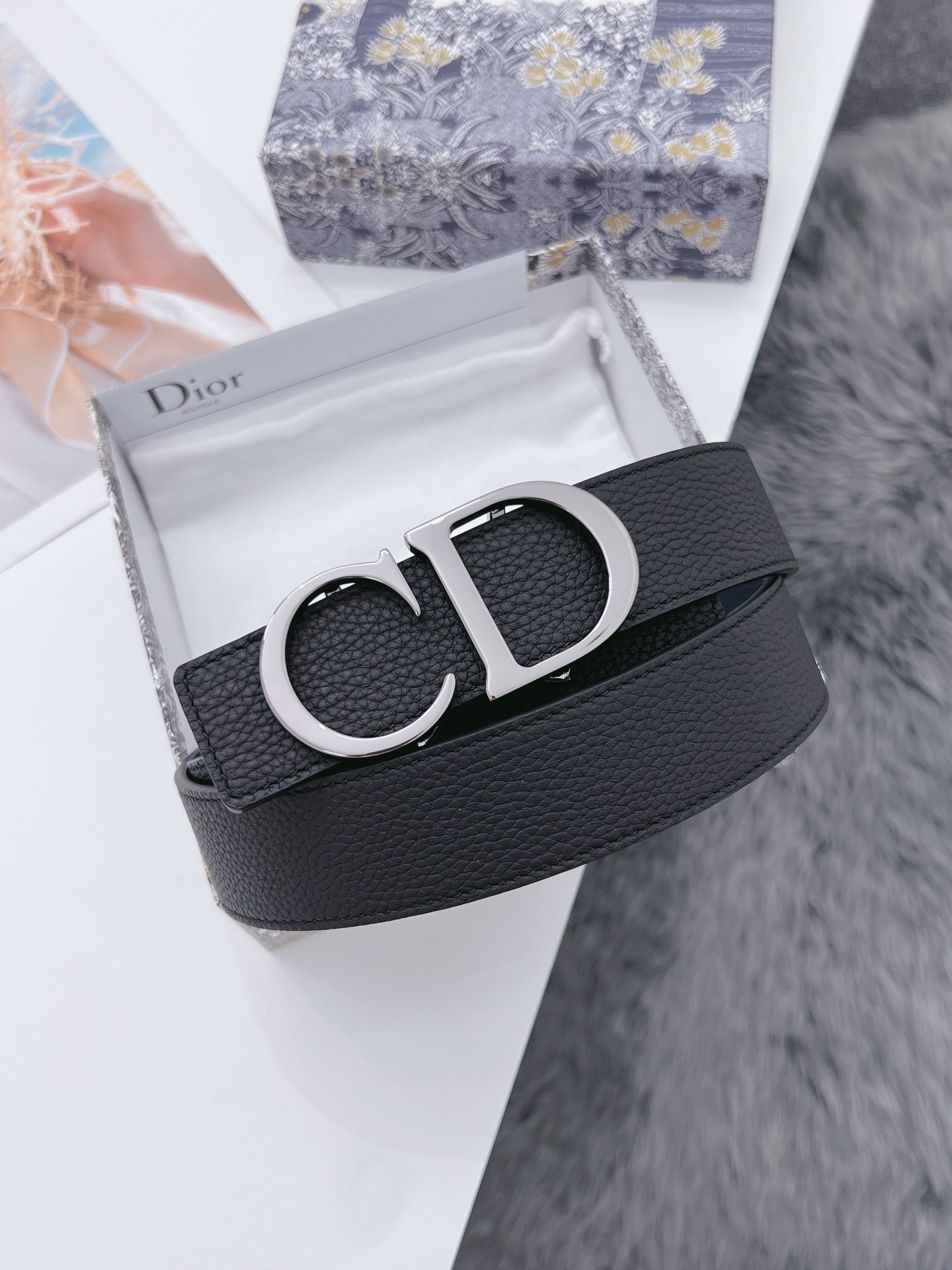 Dior