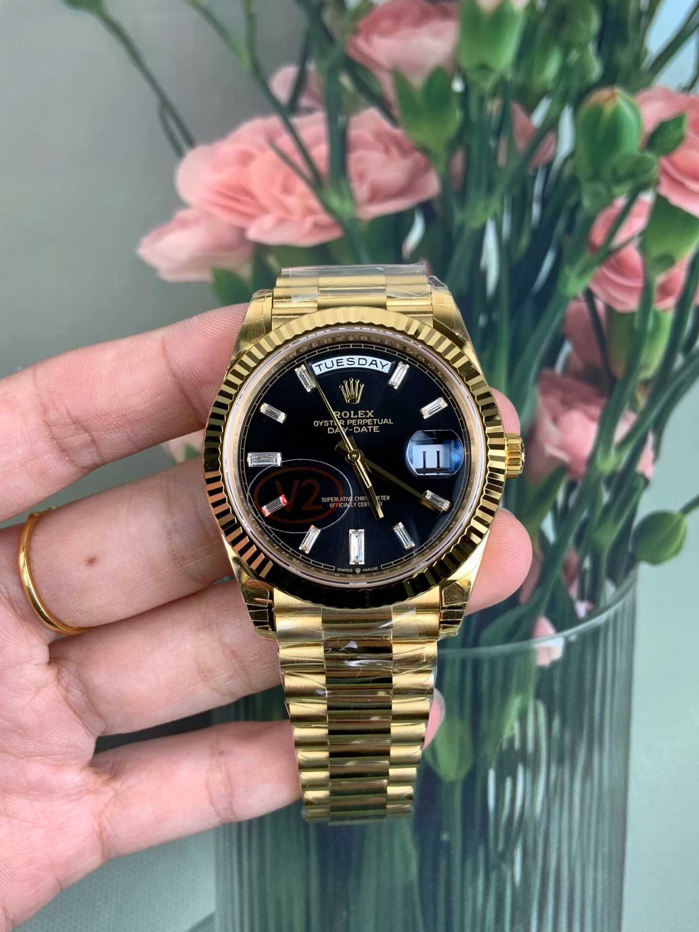 GYL Rolex Day-Date 40 Yellow Gold Black Baguette Diamond Dial (228238) V2 11 Super Clone – DD3255 Movement-GYL-GaiYalun