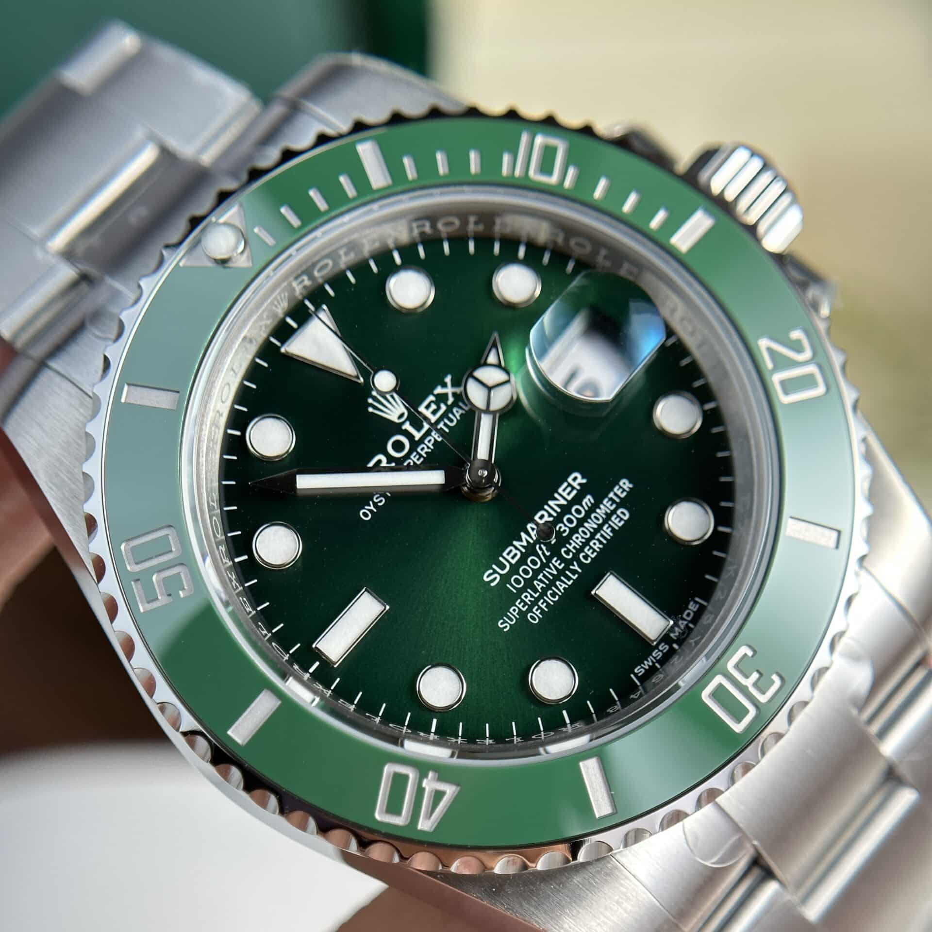 GYL Rolex Submariner Hulk 116610LV Green Dial Best Replica 40mm-GYL-GaiYalun