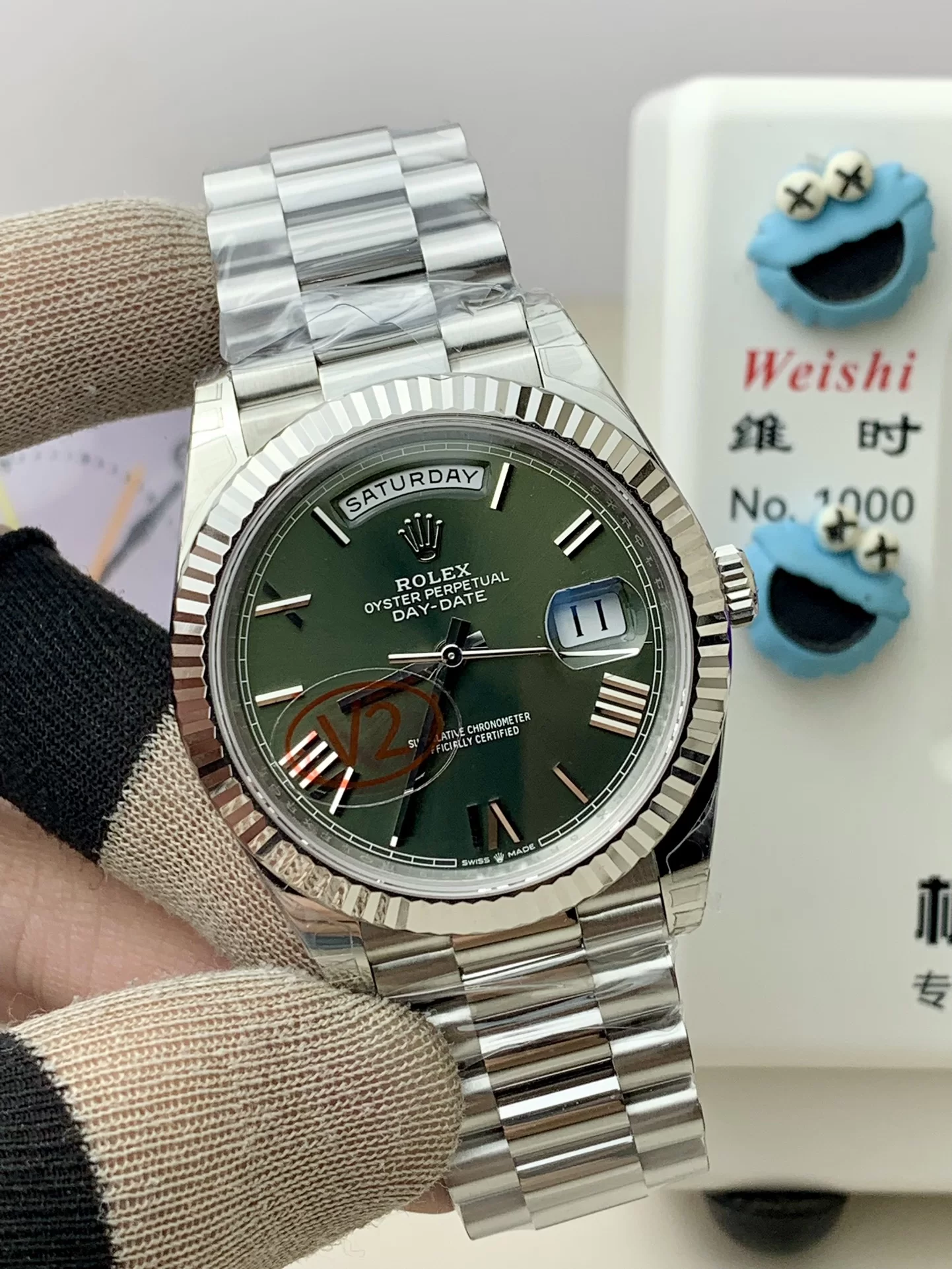 GYL Rolex Day-Date 40mm White Gold Olive Green Sunburst Roman Dial Fluted Bezel President Bracelet (228239) 11 Super Clone – DD3255 Movement-GYL-GaiYalun