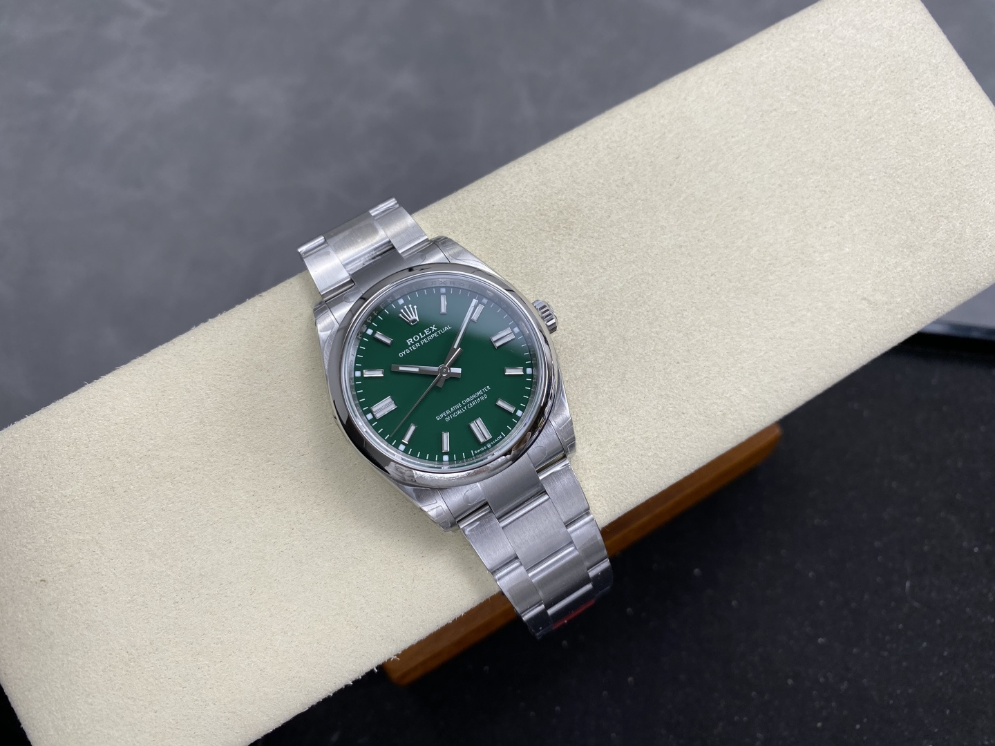 GYL Rolex Oyster Perpetual 41 124300-0005 Green Dial Best Replica VS Factory-GYL-GaiYalun