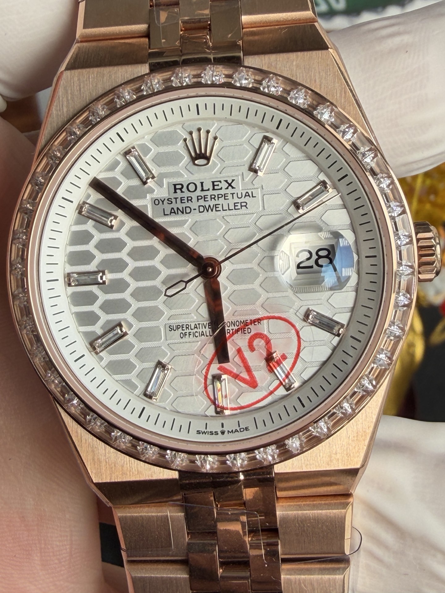 GYL Rolex Land-Dweller 127385TBR-0003 Rose Gold White Honeycomb-motif Diamond-set Dial Best Replica BPF 40mm-GYL-GaiYalun