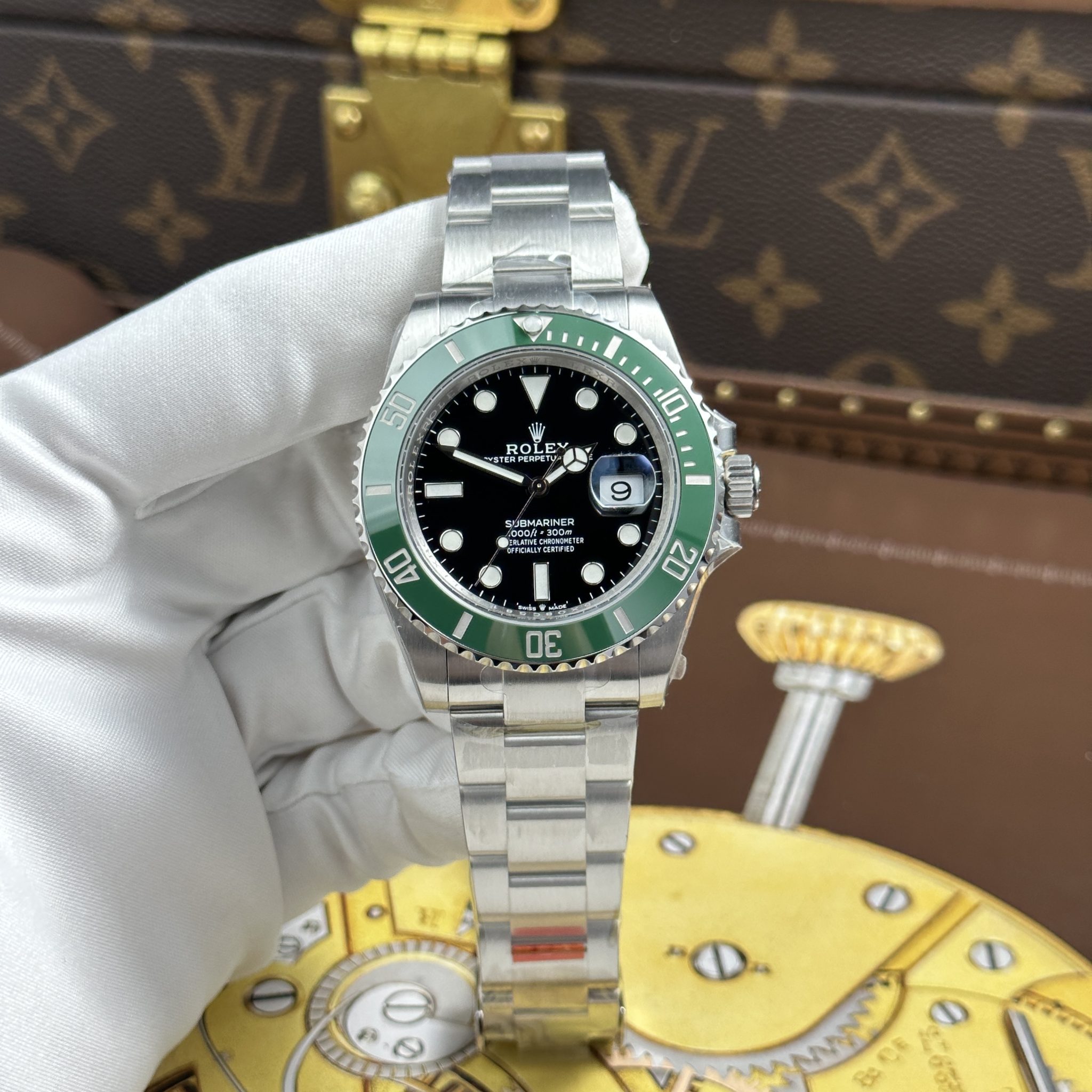 GYL Rolex Submariner Starbuck 126610LV Black Dial Green Ceramic Bezel Best Quality Replica 41mm-GYL-GaiYalun