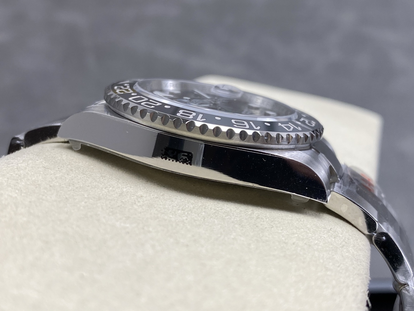 GYL Rolex GMT-Master II 126710GRNR Bruce Wayne Black & Grey Ceramic Bezel Oyster Bracelet Super Clone 40mm-GYL-GaiYalun