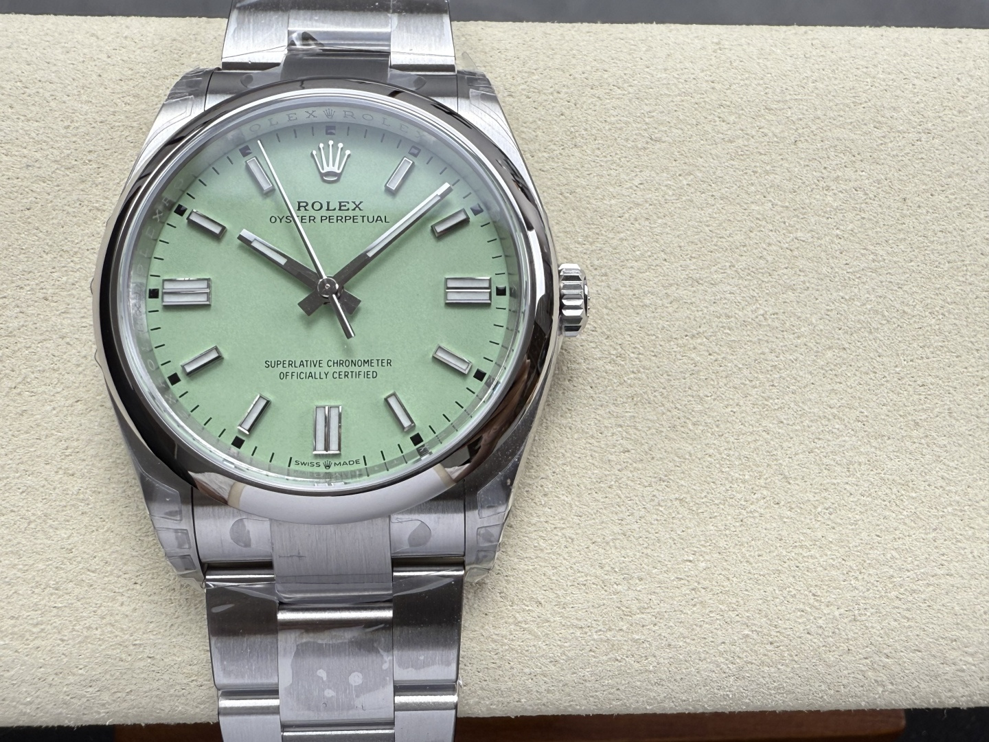GYL Rolex Oyster Perpetual 134300-0006 Pistachio Green Dial Best Replica VSF 41mm-GYL-GaiYalun