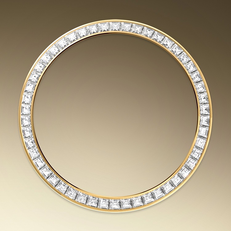 Diamond-set bezel