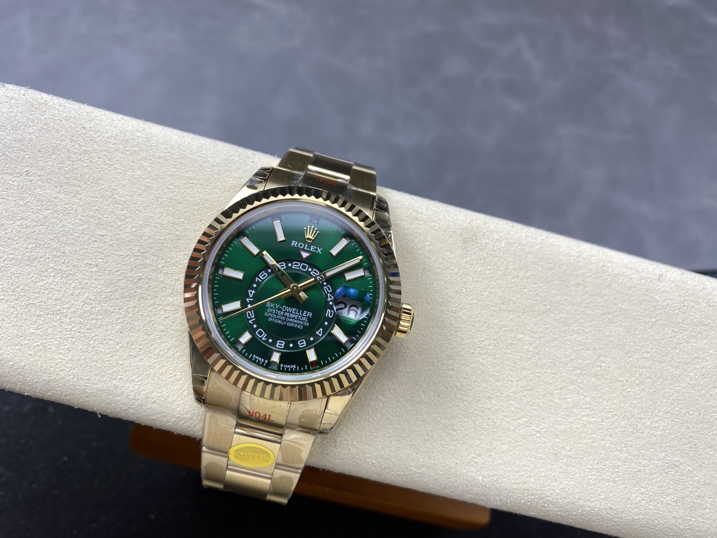 GYL Rolex Sky-Dweller 336938-0007 Yellow Gold Green Dial Oyster Bracelet Best Replica 42mm-GYL-GaiYalun