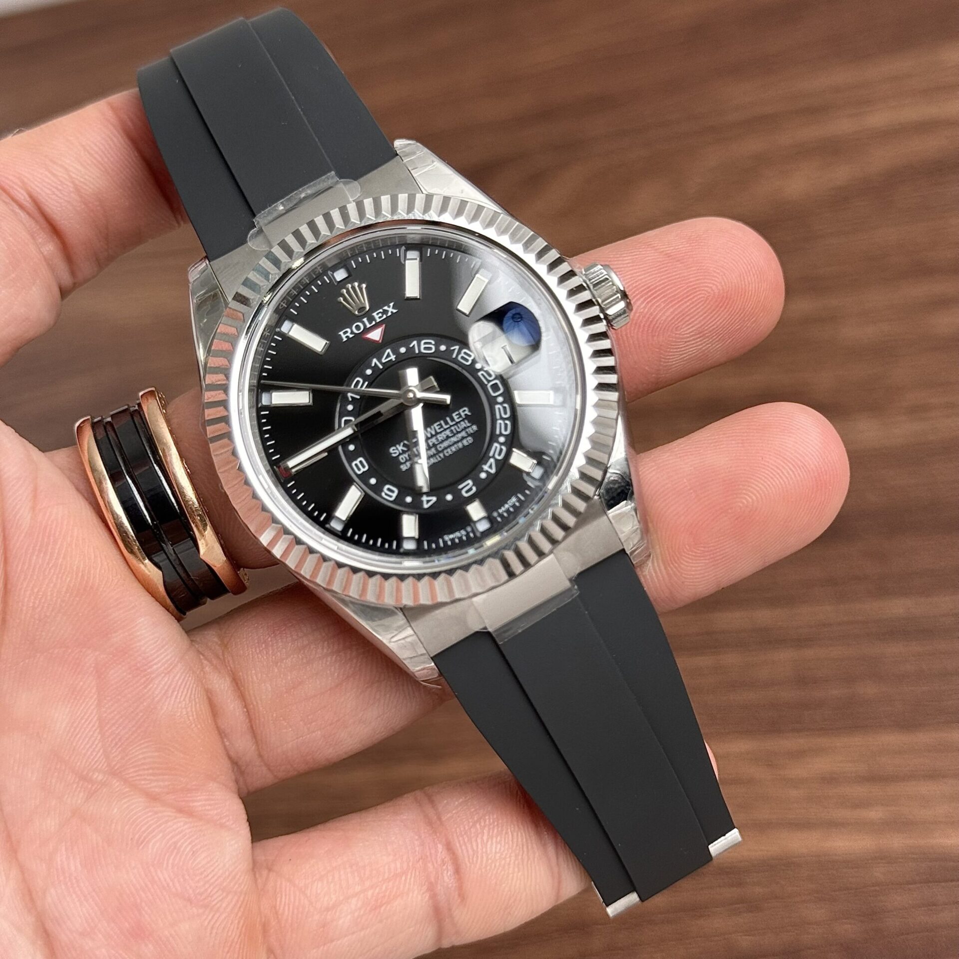 GYL Rolex Sky-Dweller 326934 Black Dial Rubber Strap Best Replica 42mm-GYL-GaiYalun