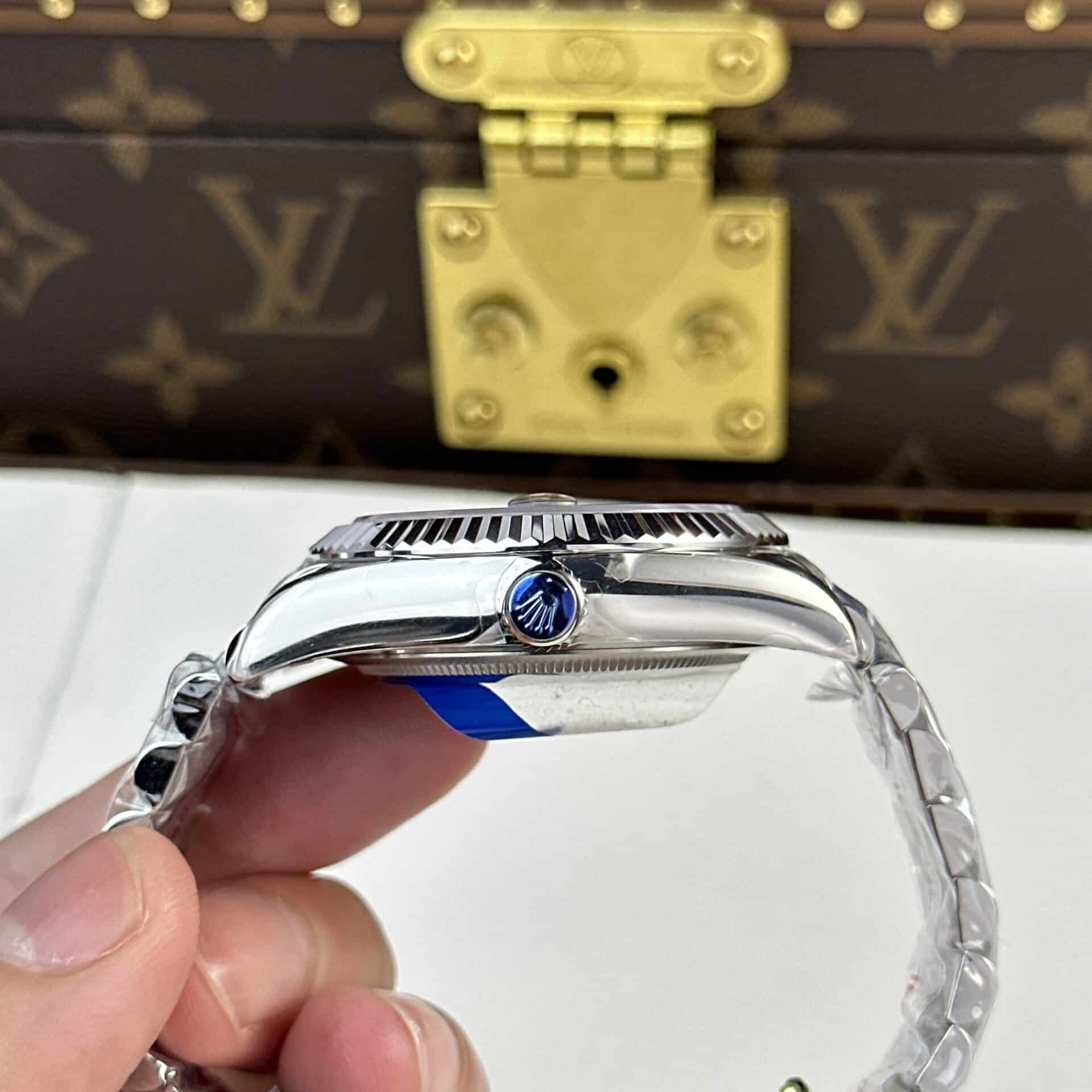 GYL Rolex Sky-Dweller 326934 Blue Dial Jubilee Bracelet Best Replica 42mm-GYL-GaiYalun