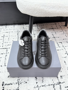 HOGAN👞