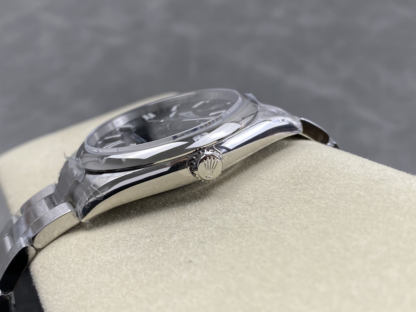 GYL Rolex Oyster Perpetual 124300 Black Dial 11 Best Replica VSF 41mm-GYL-GaiYalun