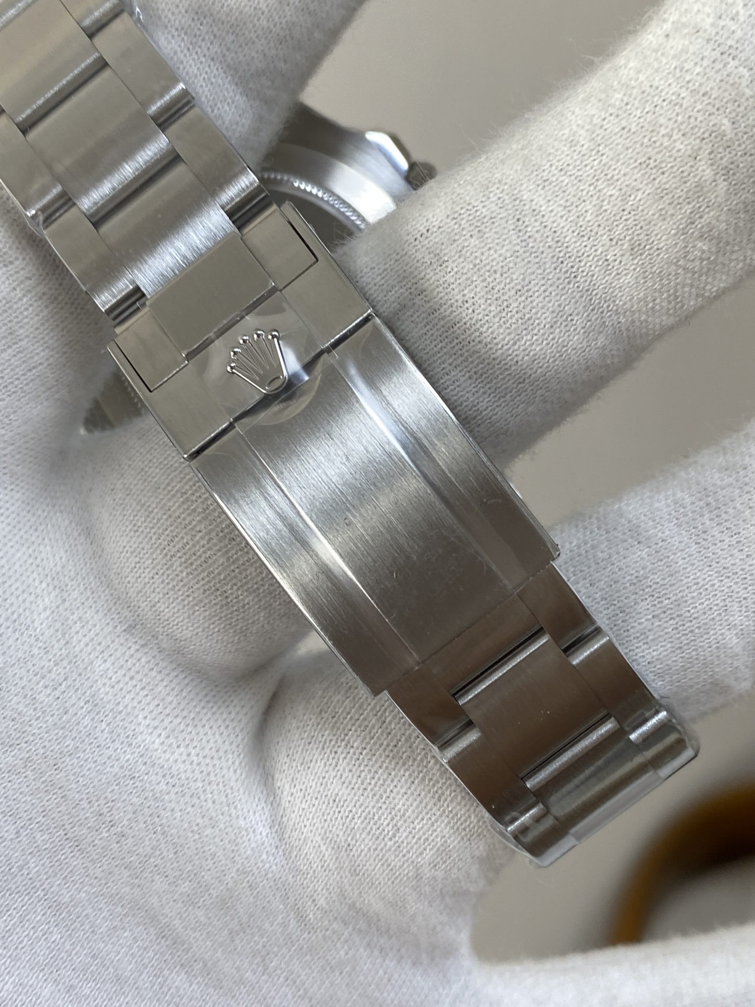 GYL Rolex Explorer II 226570 Black Dial Best Quality Replica ARF 42mm-GYL-GaiYalun