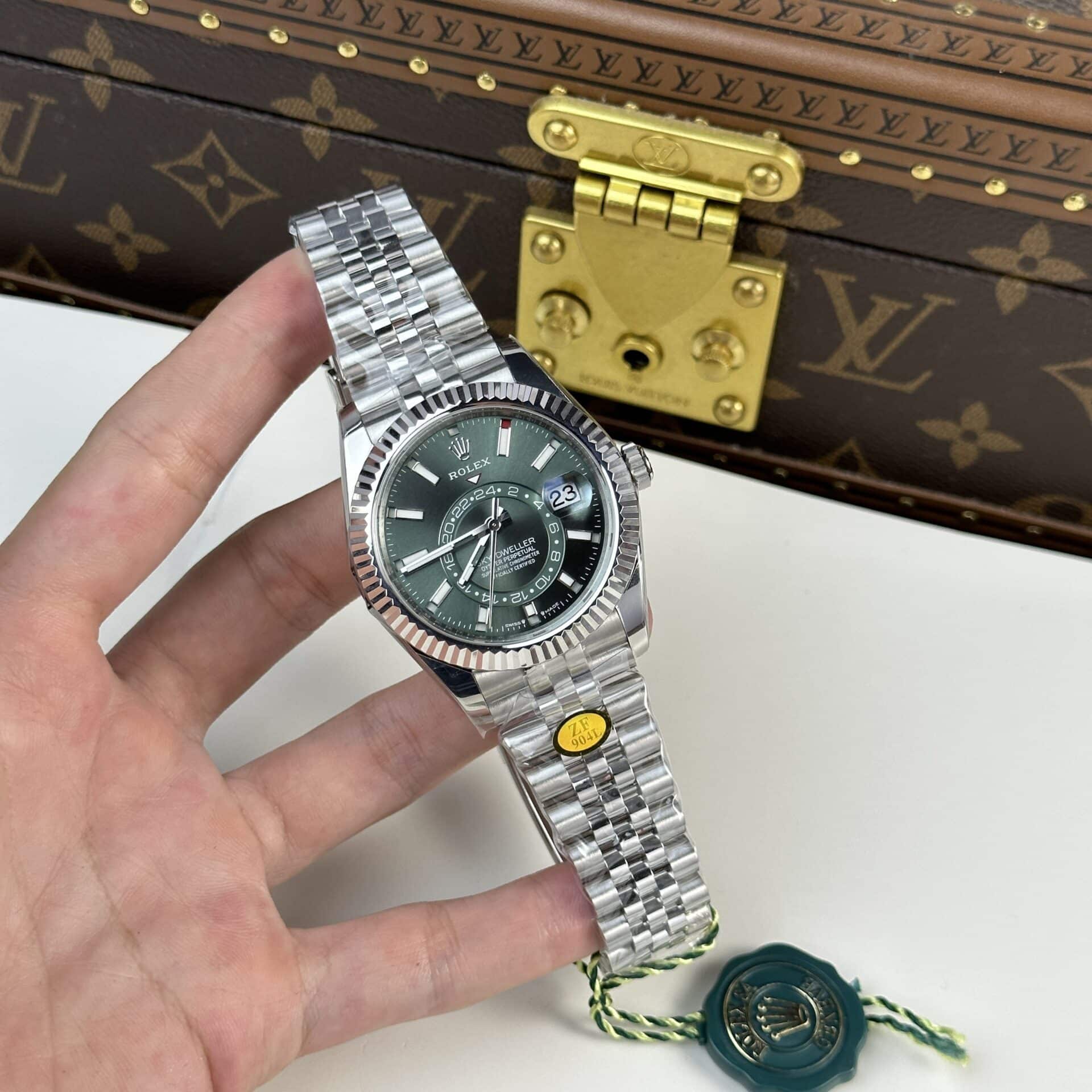 GYL Rolex Sky-Dweller 326934 Green Mint Dial Jubilee Bracelet Best Replica 42mm-GYL-GaiYalun