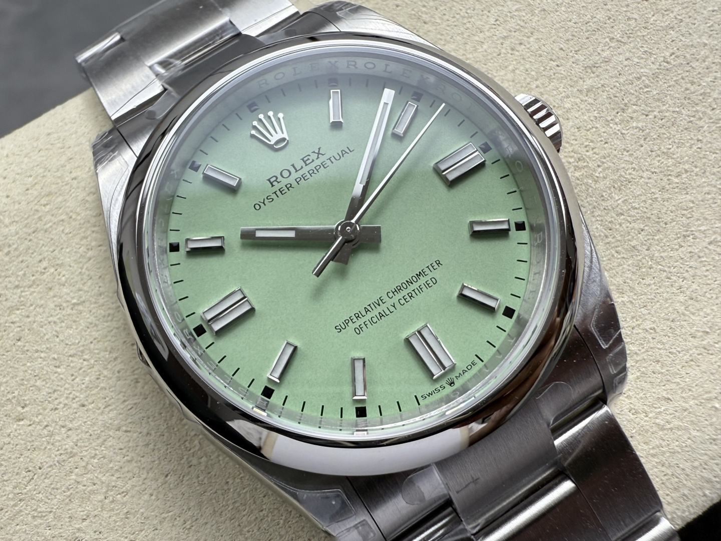 GYL Rolex Oyster Perpetual 134300-0006 Pistachio Green Dial Best Replica VSF 41mm-GYL-GaiYalun