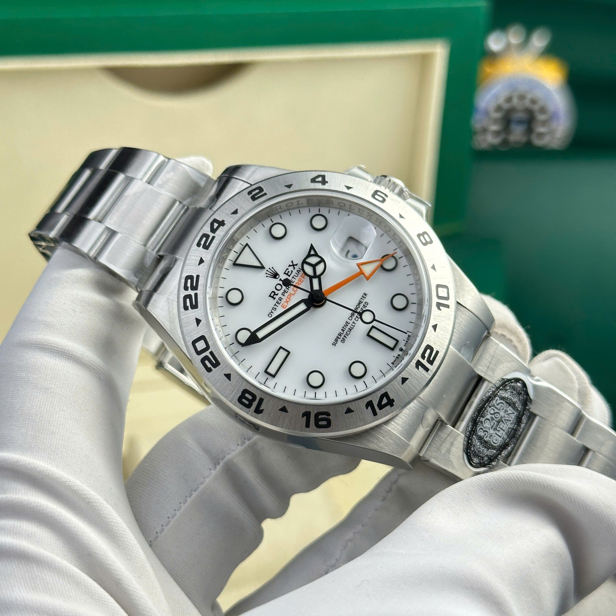 GYL Rolex Explorer II 226570 White Dial 11 Best Replica Clean Factory 42mm-GYL-GaiYalun
