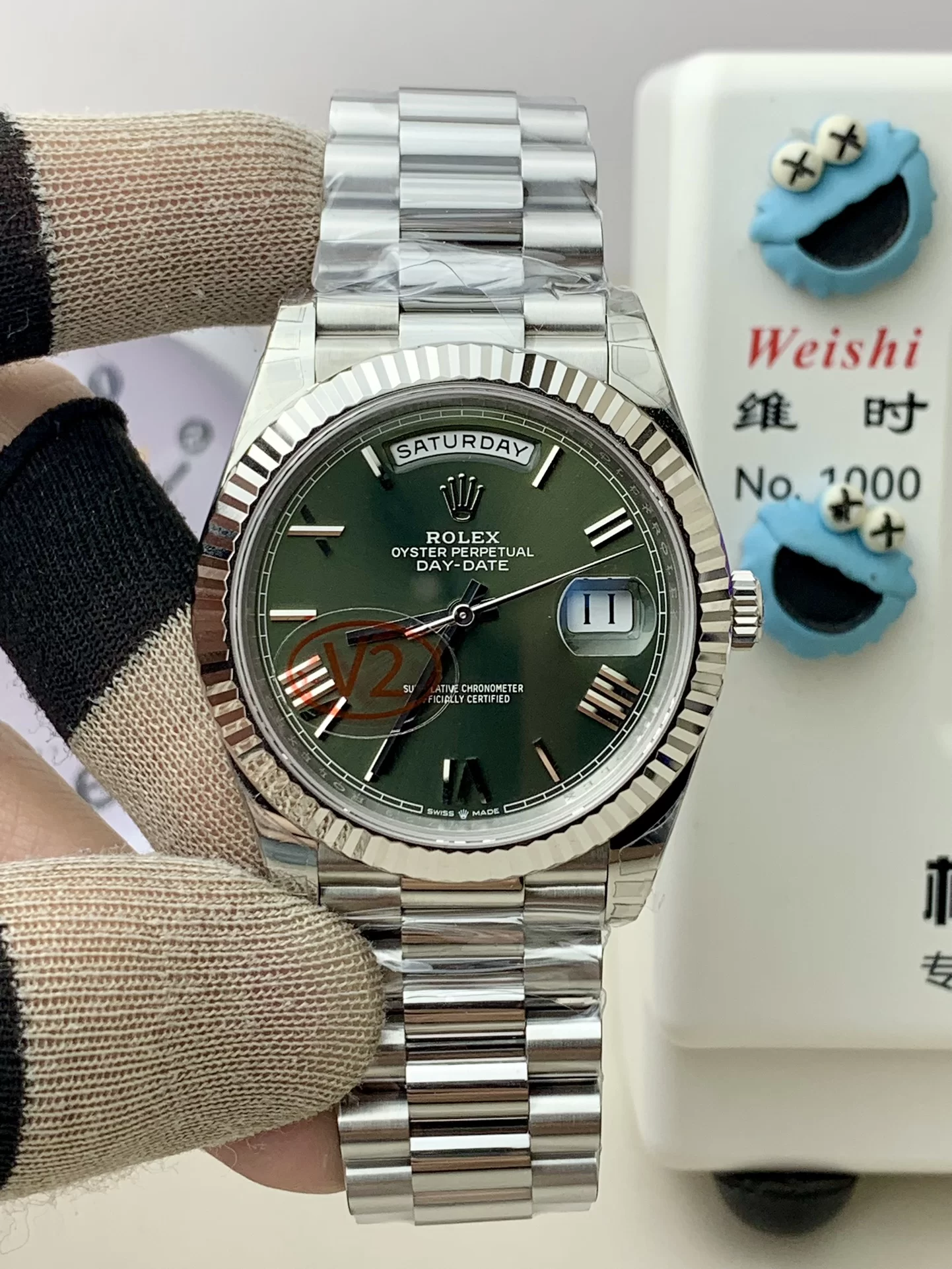 GYL Rolex Day-Date 40mm White Gold Olive Green Sunburst Roman Dial Fluted Bezel President Bracelet (228239) 11 Super Clone – DD3255 Movement-GYL-GaiYalun