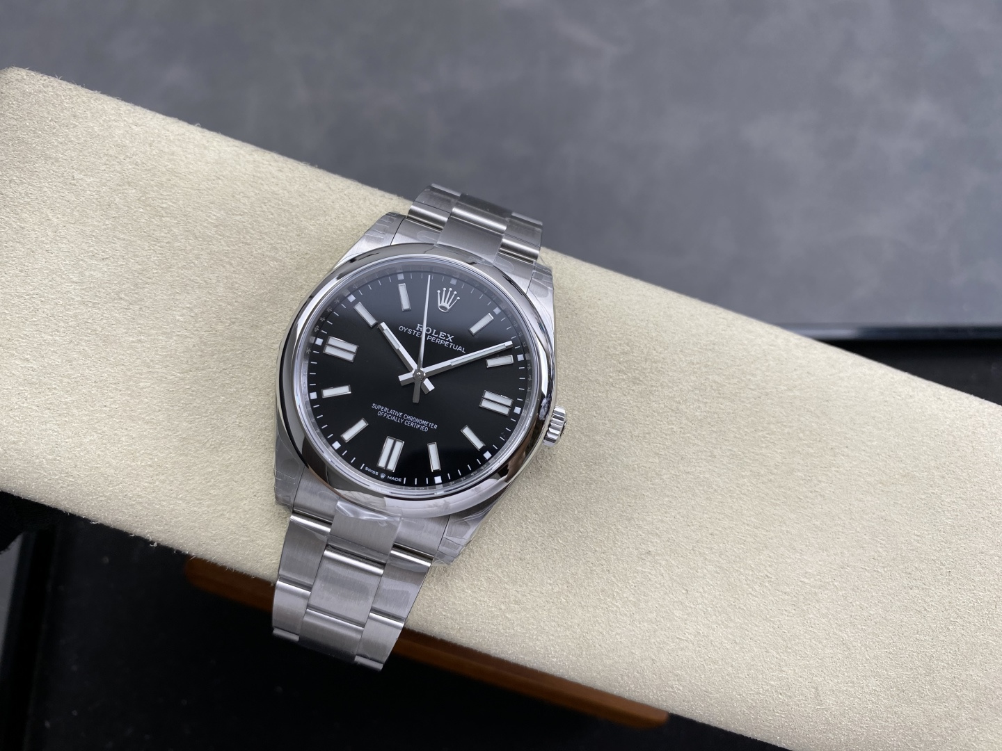 GYL Rolex Oyster Perpetual 124300 Black Dial 11 Best Replica VSF 41mm-GYL-GaiYalun