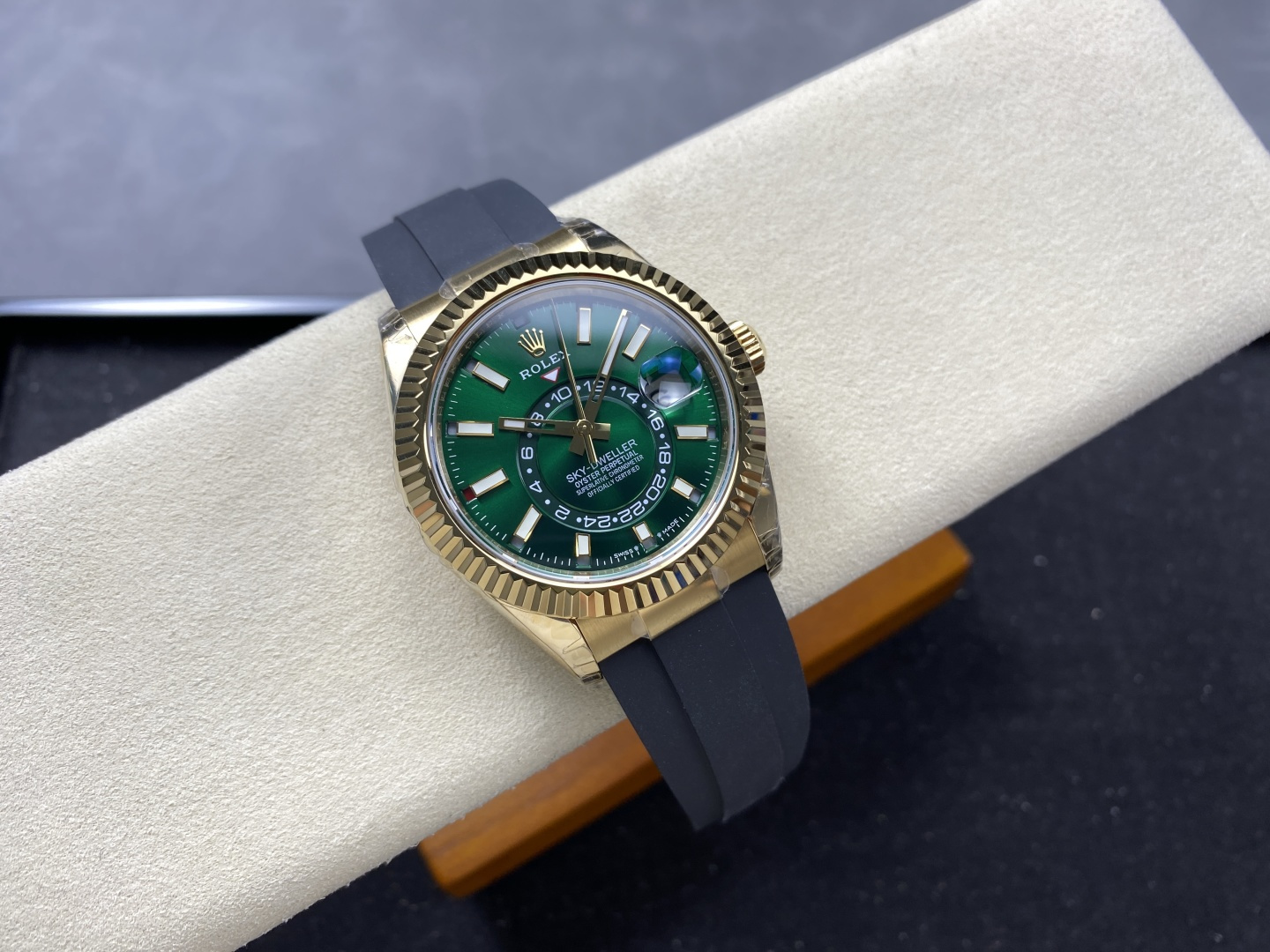 GYL Rolex Sky-Dweller 336238-0004 Yellow Gold Green Dial Oysterflex Bracelet Best Replica 42mm-GYL-GaiYalun