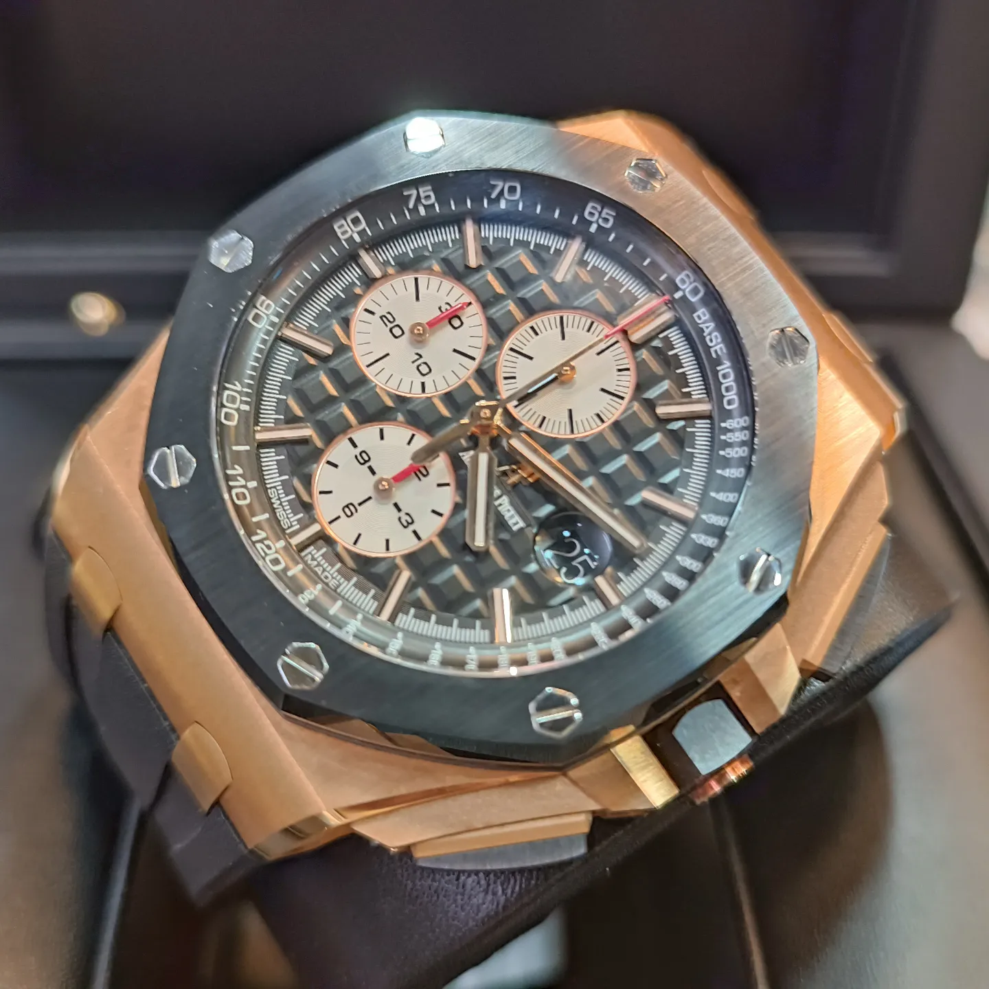 AUDEMARS PIGUET ROYAL OAK OFFSHORE 26401RO.OO.A002CA.01 | Watch God -  International Luxury Watch Offer Listing