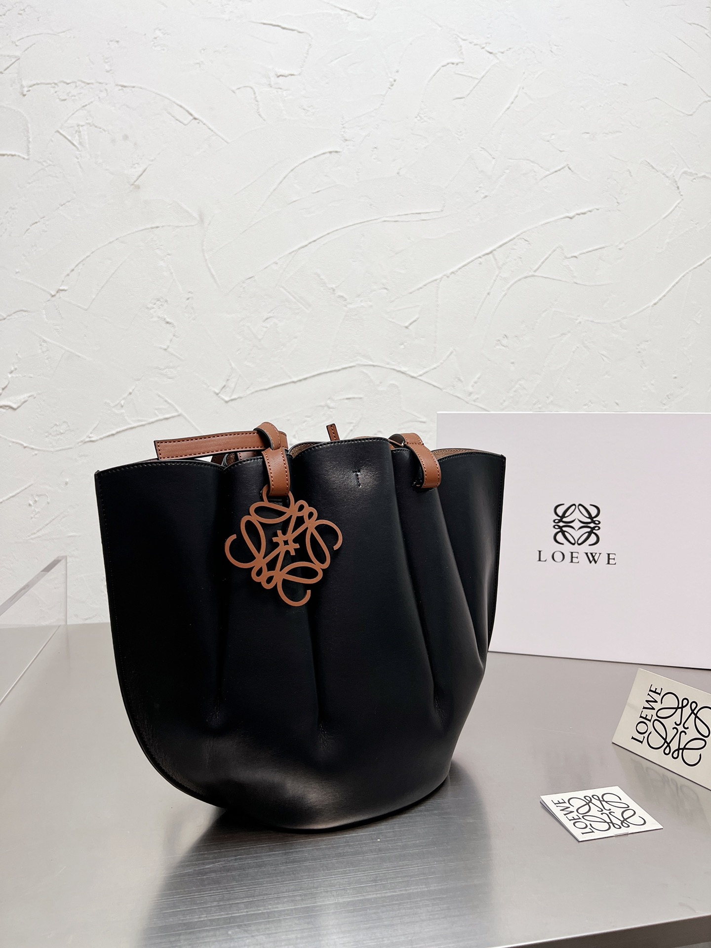 Loewe-ロエベ シェル トートバッグ