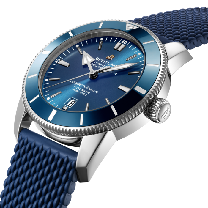 Inspired by the original Superocean from the 1950s, the Superocean Heritage combines iconic design features with a modern touch. Sporty and elegant, the Superocean Heritage is a true embodiment of style at sea.
Featuring the iconic triangular-shaped hands as well as a unidirectional bezel with a polished ceramic ring, the Superocean Heritage is an elegant diver’s watch. Available in a variety of sizes and materials including stainless steel and 18k red gold, the Superocean Heritage B20 Automatic features a range of colored dials. Offered either with a matching mesh bracelet, or a “mesh-styled” rubber strap fitted with a folding buckle, this Superocean Heritage is powered by the Breitling Manufacture Caliber B20, a COSC-certified chronometer based on the Tudor Caliber MT5612.