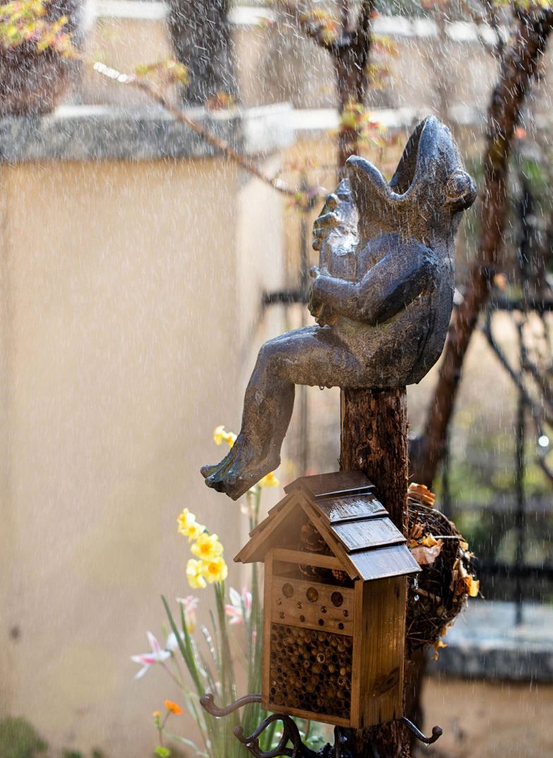 Garden Animal Statues, Unique Modern Garden Sculptures, Frog Flowerpot for Garden Decoration, Beautiful Cute Frog Statues, Creative Villa Outdoor Gardening Ideas