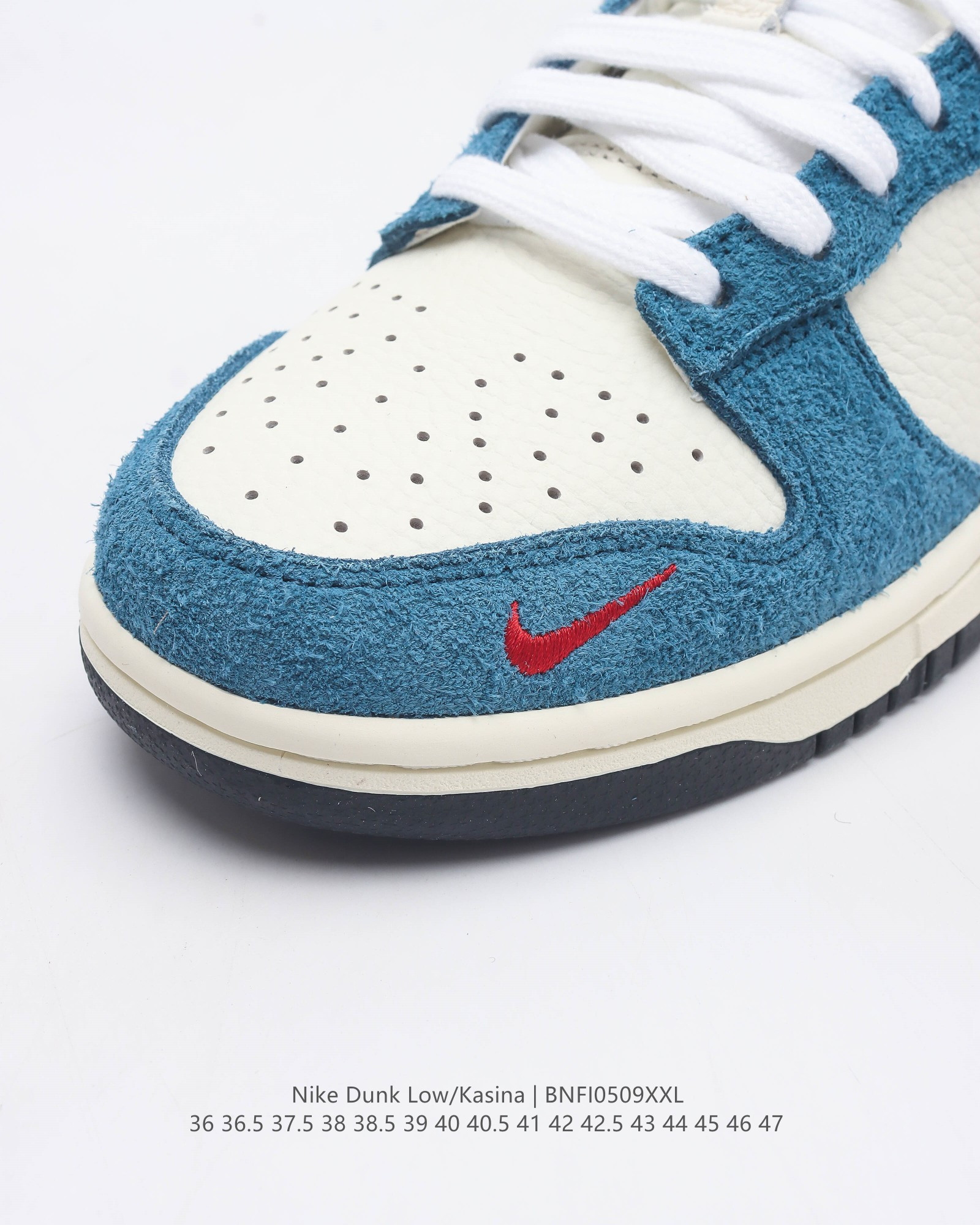 dunk low 80s bus